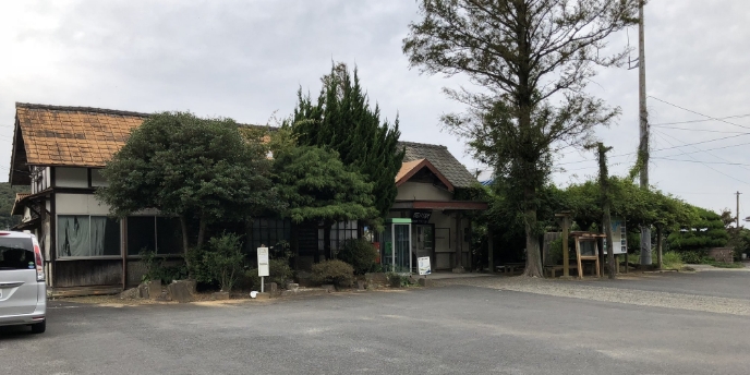 JR山陰線阿川駅構内 カフェ店舗 BEFORE