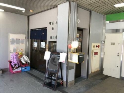 千里丘駅構内東口１階うどん店跡１２坪